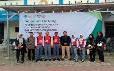 Siswa/i SMK Nur Insani Ikuti Seleksi Paskibra Kabupaten Pandeglang 2025